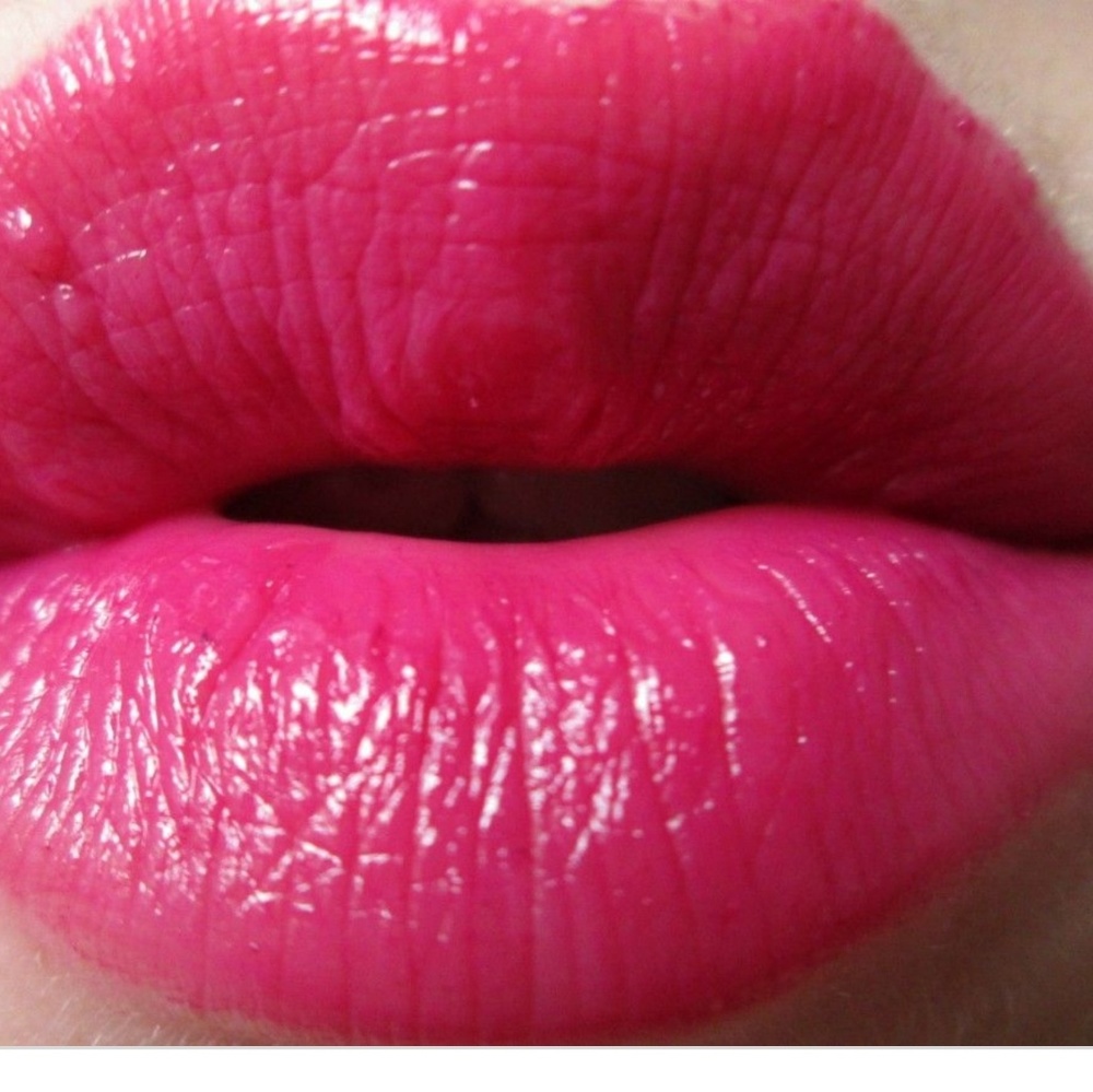 plum berry bareminerals pop of passion lipstick
